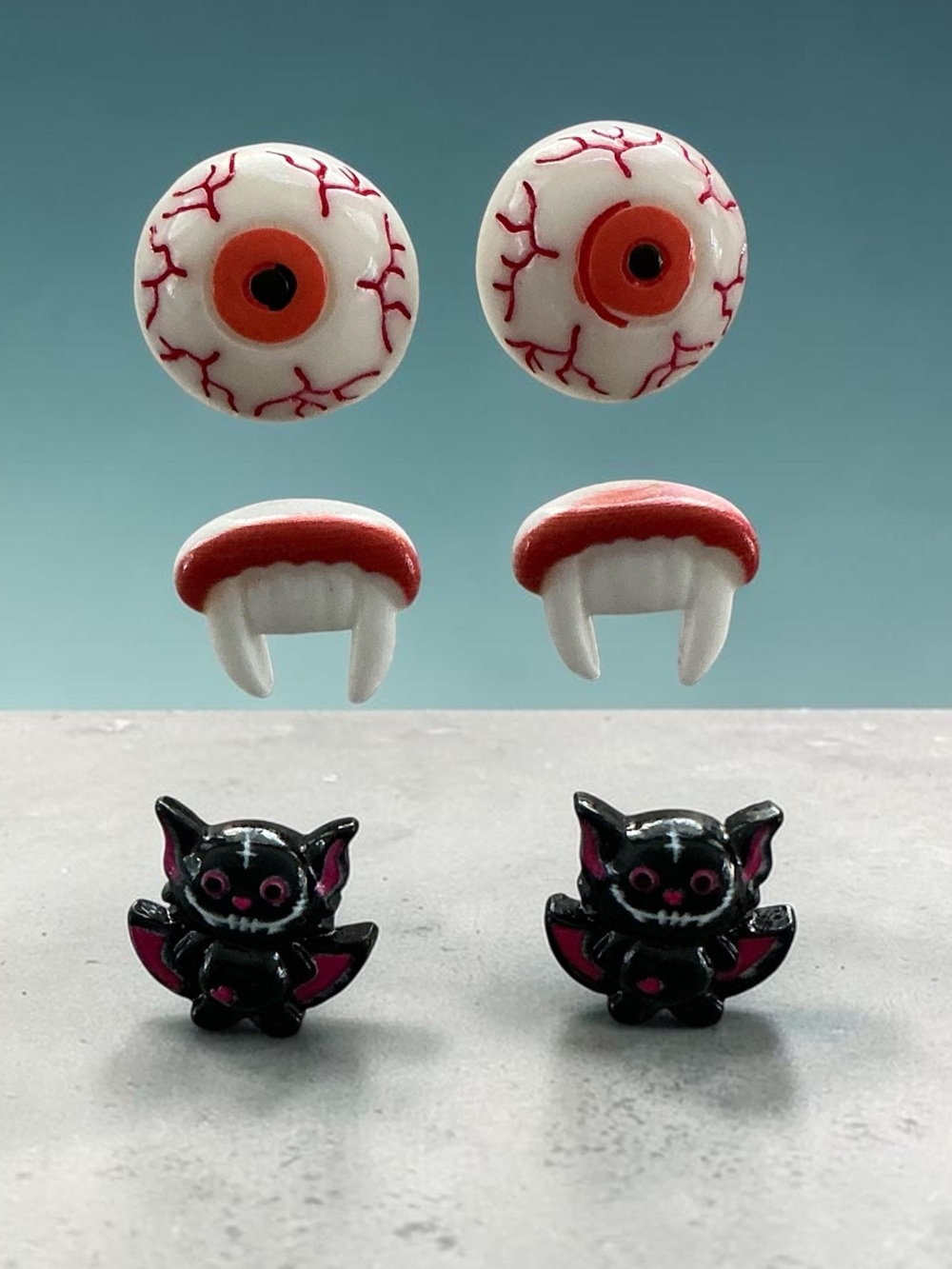 🆕 Eyeballs, Vampire Teeth, and Vampire Bats Stud Earrings